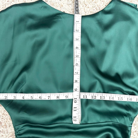 Lulus Dress Emerald Green High Neck Maxi  Open Back Wedding Party Bridesmaid M - Picture 13 of 13